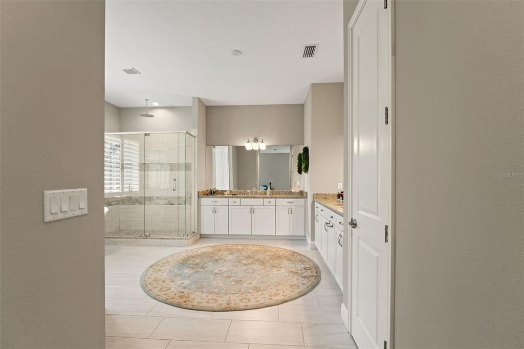 Activo con contrato: $1,500,000 (4 camas, 3 baños, 3546 Pies cuadrados)