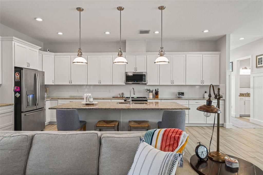 Activo con contrato: $1,500,000 (4 camas, 3 baños, 3546 Pies cuadrados)