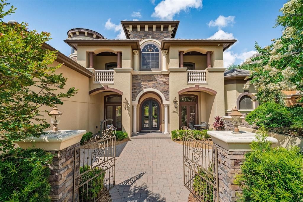 En Venta: $2,650,000 (5 camas, 6 baños, 6248 Pies cuadrados)