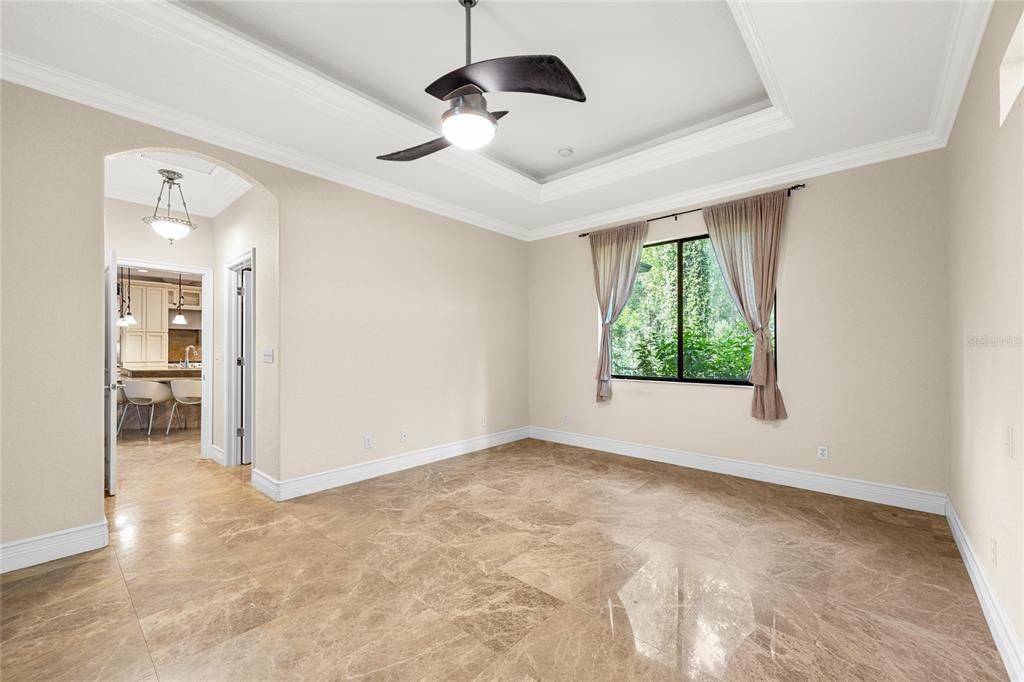 Active With Contract: $600,000 (3 beds, 2 baths, 1880 Square Feet)