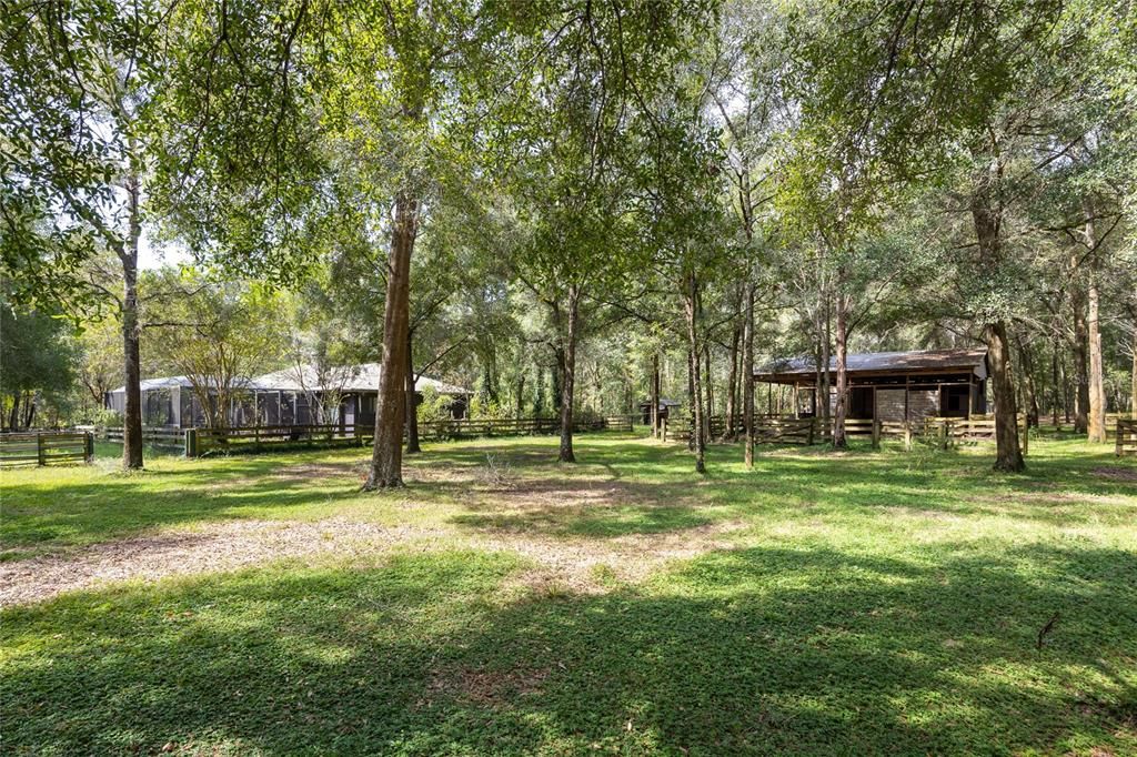 Active With Contract: $600,000 (3 beds, 2 baths, 1880 Square Feet)