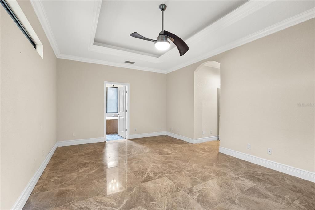 Active With Contract: $600,000 (3 beds, 2 baths, 1880 Square Feet)