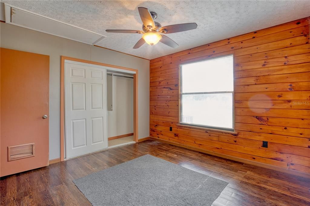 出租: $1,495 (2 贝兹, 1 浴室, 952 平方英尺)