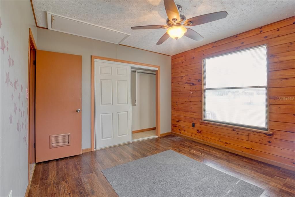 出租: $1,495 (2 贝兹, 1 浴室, 952 平方英尺)