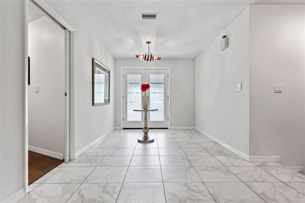 For Sale: $624,900 (4 beds, 2 baths, 3293 Square Feet)