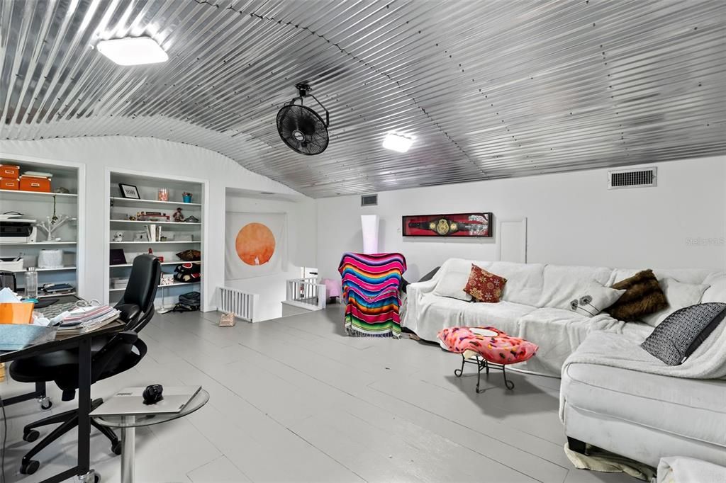 For Sale: $624,900 (4 beds, 2 baths, 3293 Square Feet)