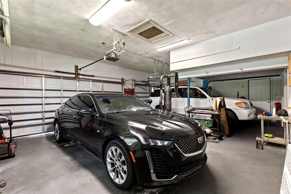 For Sale: $624,900 (4 beds, 2 baths, 3293 Square Feet)