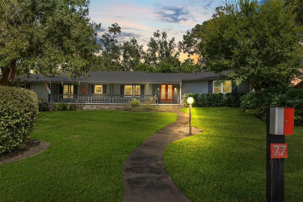 For Sale: $624,900 (4 beds, 2 baths, 3293 Square Feet)