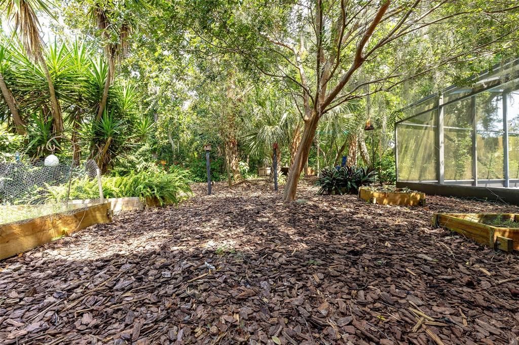 For Sale: $624,900 (4 beds, 2 baths, 3293 Square Feet)