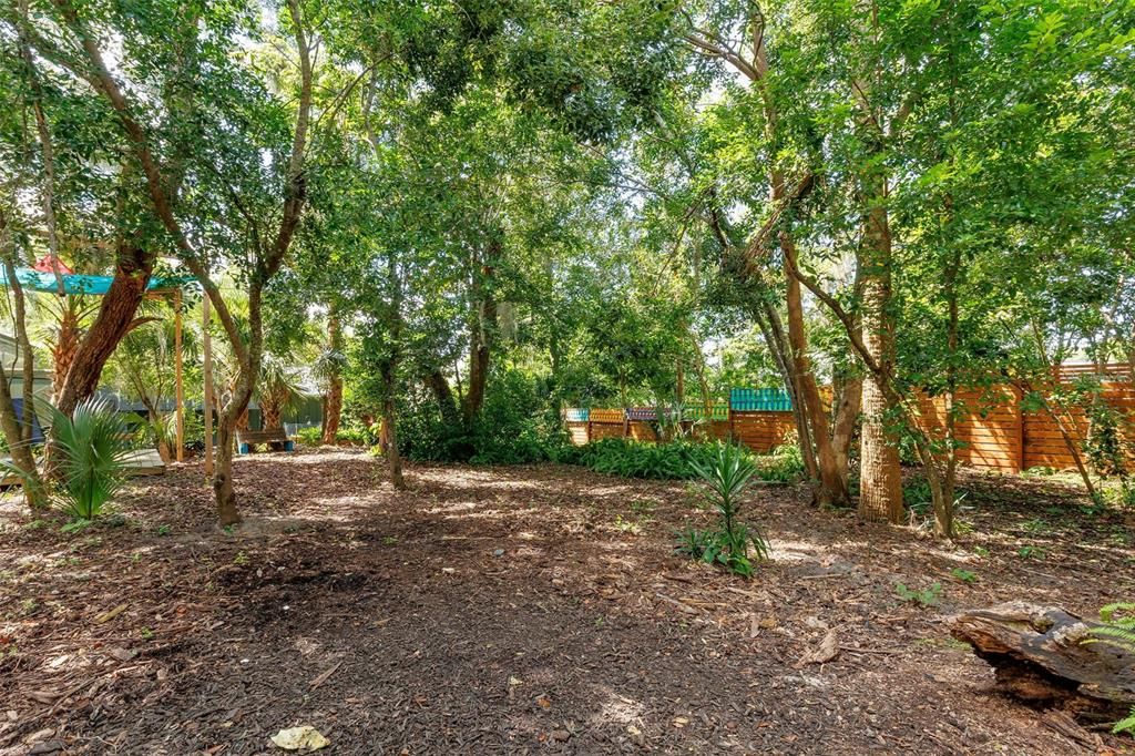 For Sale: $624,900 (4 beds, 2 baths, 3293 Square Feet)