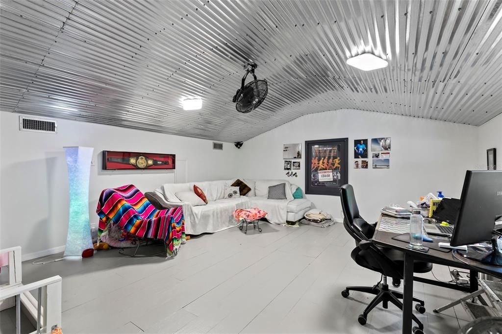 For Sale: $624,900 (4 beds, 2 baths, 3293 Square Feet)