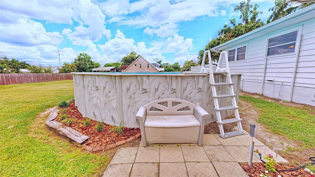 For Sale: $549,000 (4 beds, 2 baths, 3224 Square Feet)