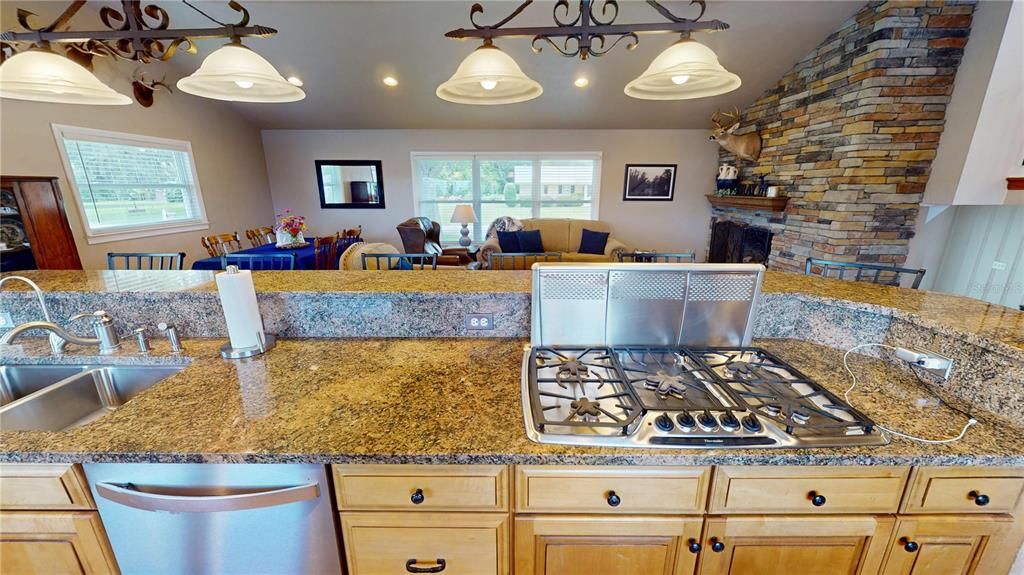 For Sale: $549,000 (4 beds, 2 baths, 3224 Square Feet)