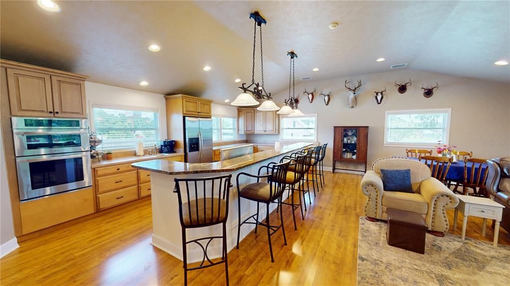 For Sale: $549,000 (4 beds, 2 baths, 3224 Square Feet)