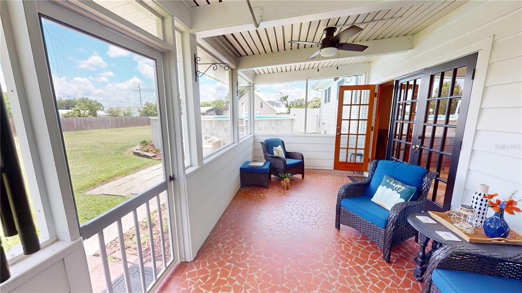 For Sale: $549,000 (4 beds, 2 baths, 3224 Square Feet)