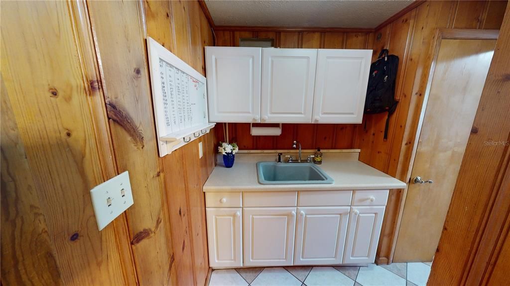 For Sale: $549,000 (4 beds, 2 baths, 3224 Square Feet)