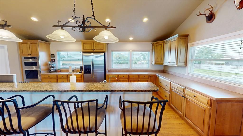 For Sale: $549,000 (4 beds, 2 baths, 3224 Square Feet)