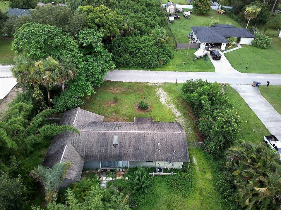 待售: $239,000 (2 贝兹, 2 浴室, 1006 平方英尺)