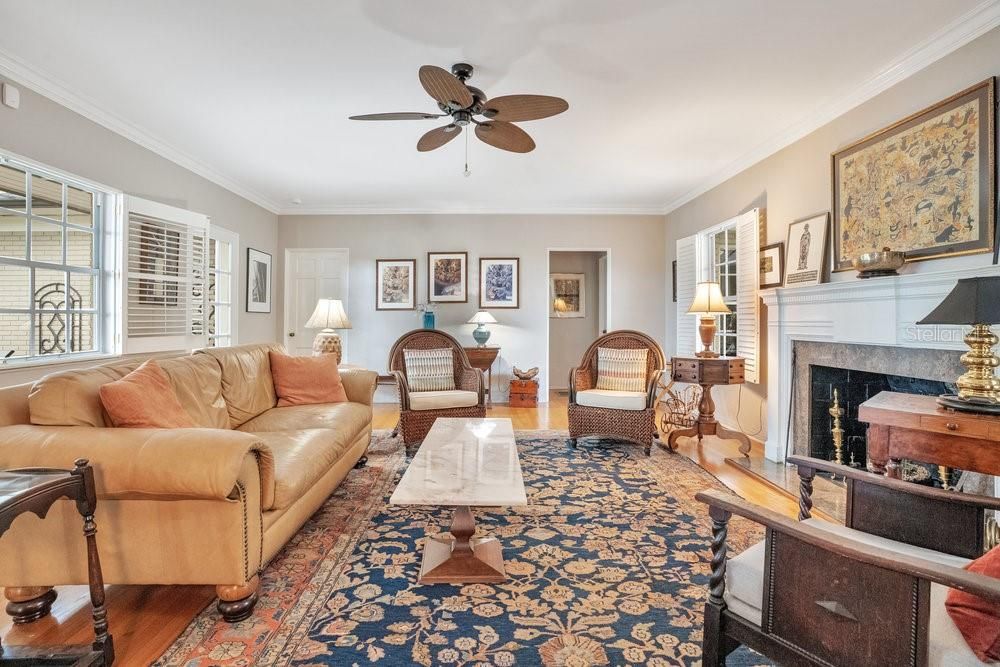 待售: $750,000 (3 贝兹, 3 浴室, 2913 平方英尺)