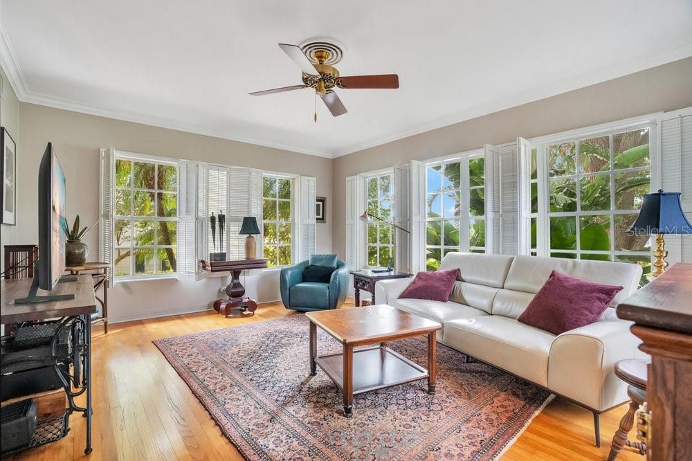 待售: $750,000 (3 贝兹, 3 浴室, 2913 平方英尺)