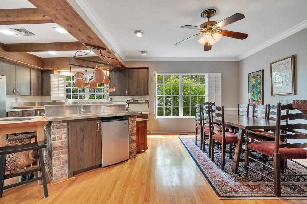 待售: $750,000 (3 贝兹, 3 浴室, 2913 平方英尺)