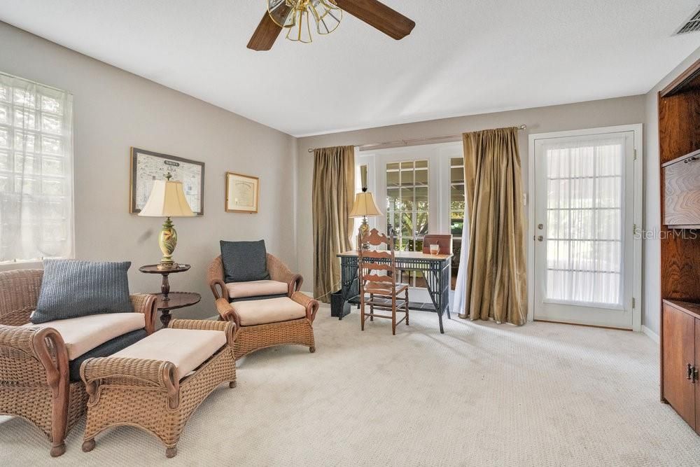 待售: $750,000 (3 贝兹, 3 浴室, 2913 平方英尺)