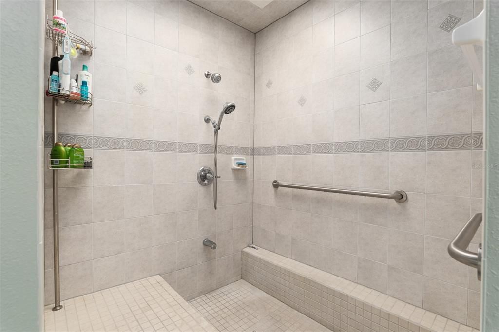 待售: $1,495,000 (4 贝兹, 2 浴室, 3139 平方英尺)