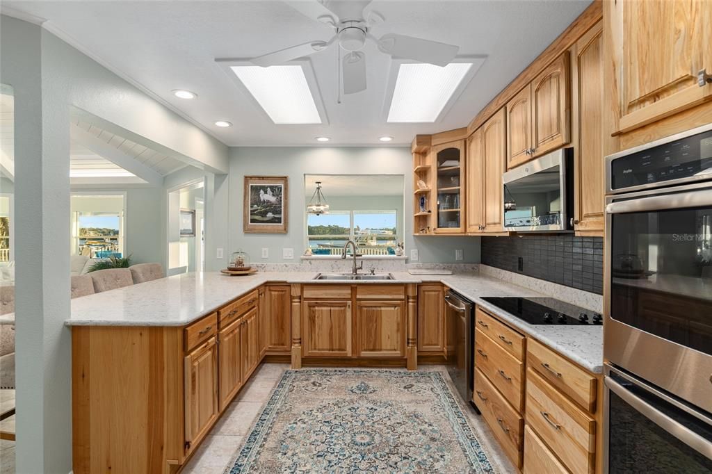 待售: $1,495,000 (4 贝兹, 2 浴室, 3139 平方英尺)