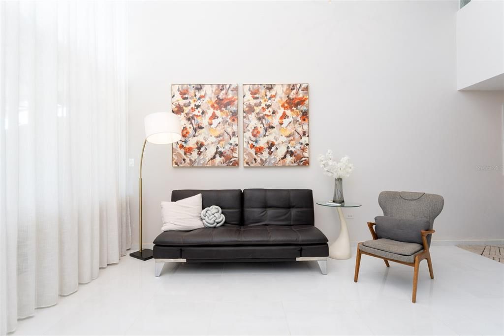 出租: $4,300 (4 贝兹, 4 浴室, 2900 平方英尺)