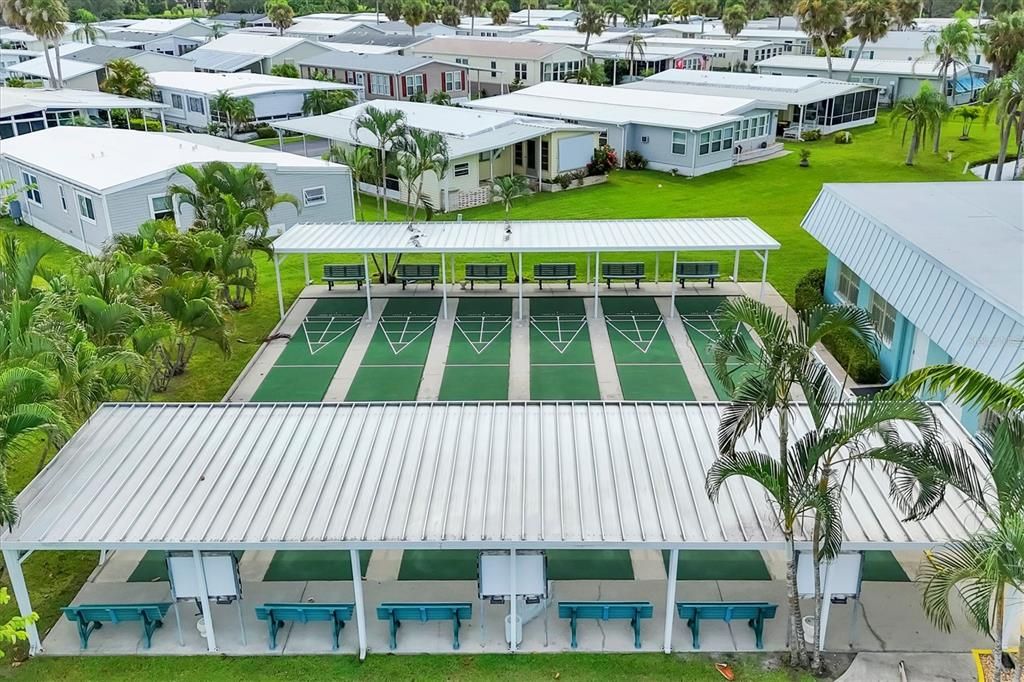 На продажу: $159,900 (2 спален, 2 ванн, 1056 Квадратных фут)