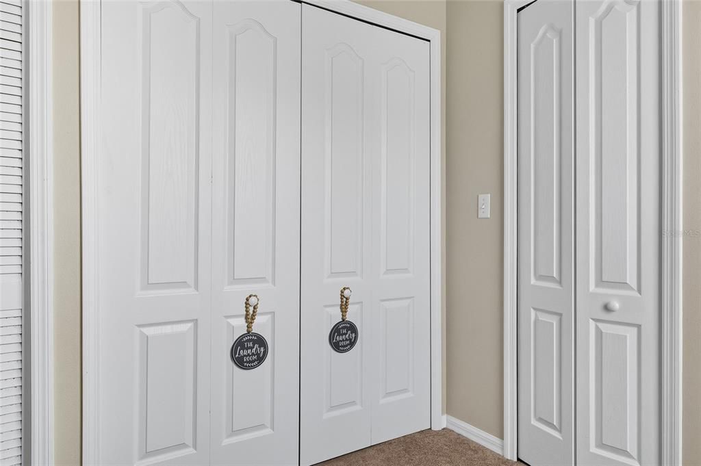 For Sale: $255,000 (3 beds, 3 baths, 1572 Square Feet)