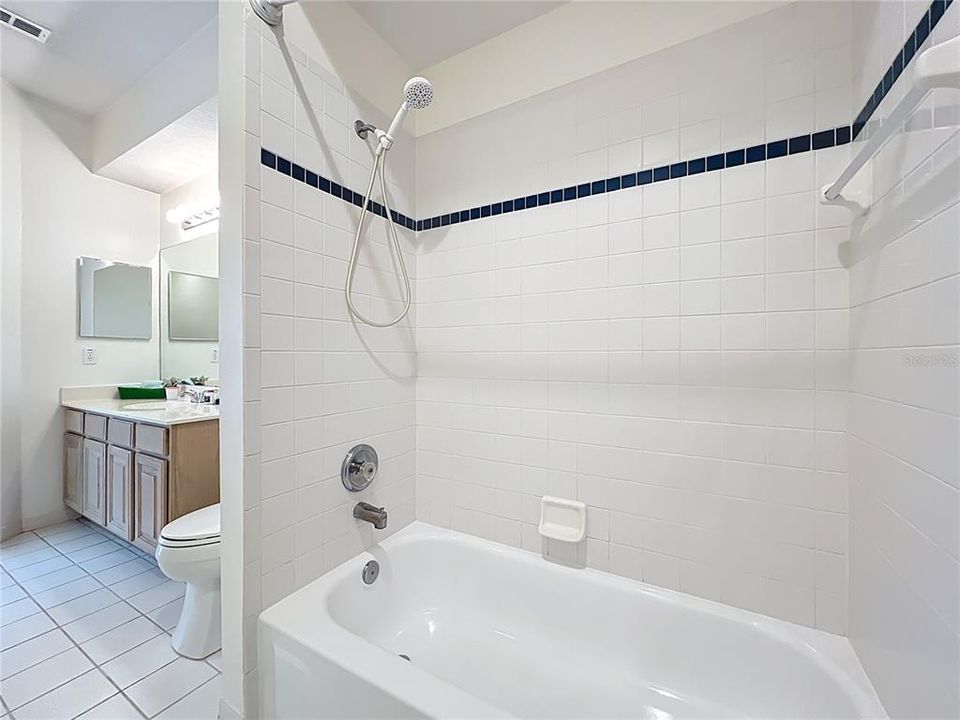 Active With Contract: $630,000 (4 beds, 3 baths, 2415 Square Feet)