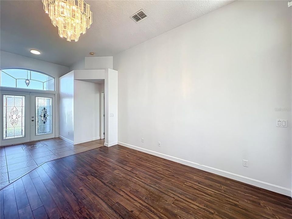 Active With Contract: $630,000 (4 beds, 3 baths, 2415 Square Feet)