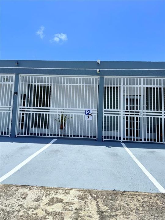 Recently Rented: $1,200 (1 beds, 1 baths, 264 Square Feet)