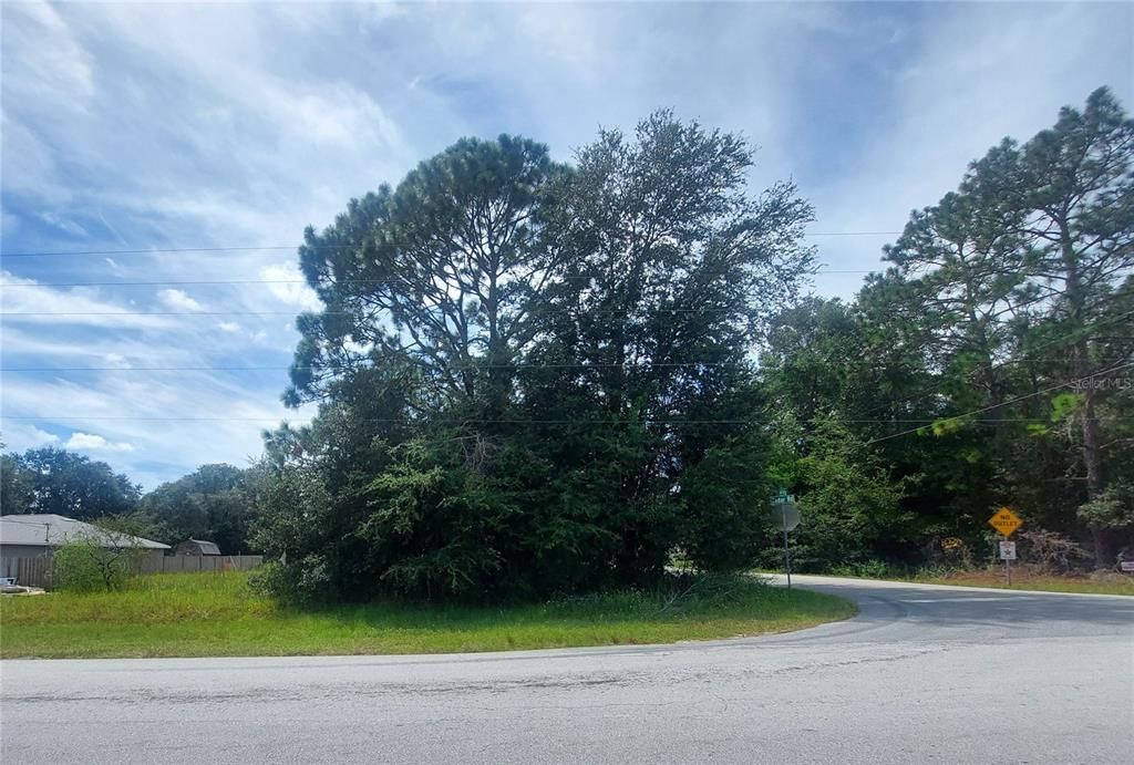 На продажу: $40,000 (0.26 acres)