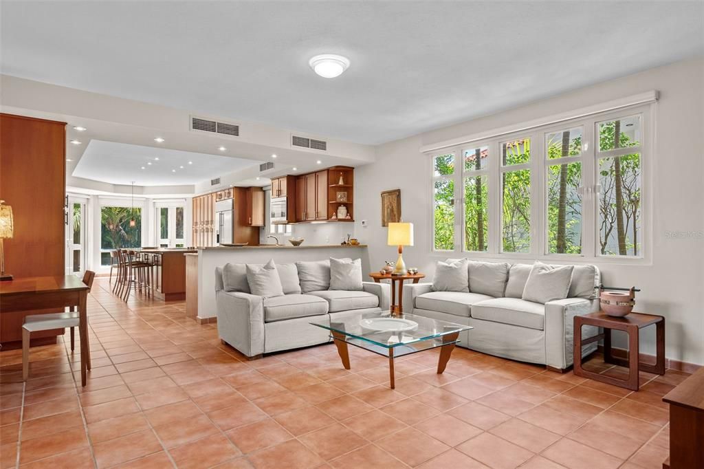 待售: $8,800,000 (4 贝兹, 4 浴室, 4223 平方英尺)