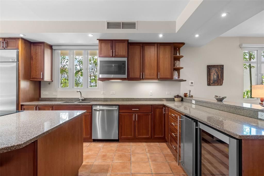 待售: $8,800,000 (4 贝兹, 4 浴室, 4223 平方英尺)