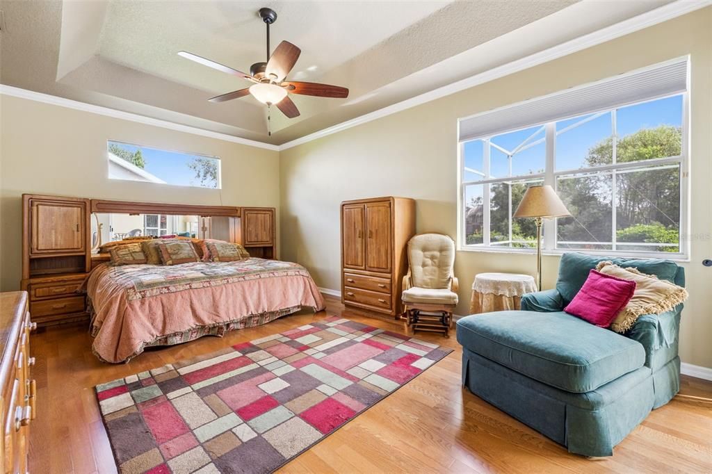 Active With Contract: $819,900 (5 beds, 3 baths, 3502 Square Feet)