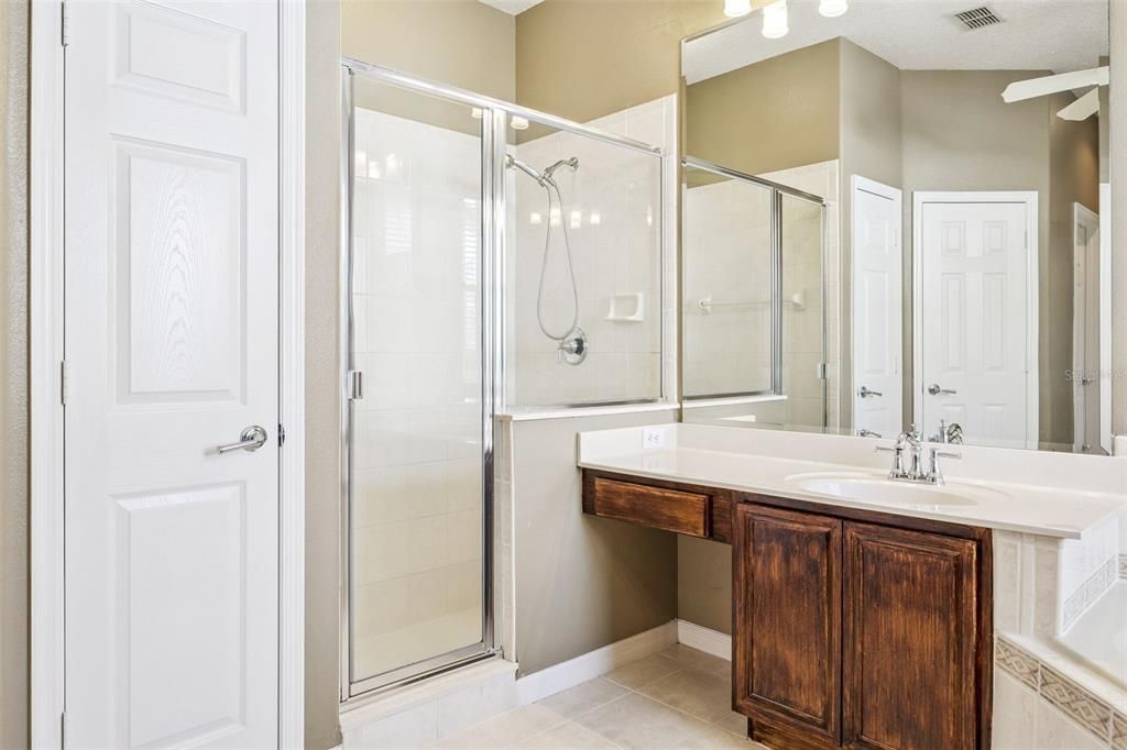 Active With Contract: $819,900 (5 beds, 3 baths, 3502 Square Feet)