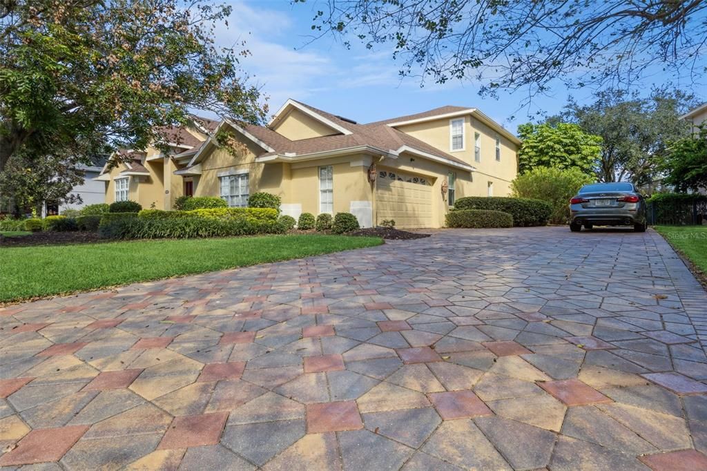 Active With Contract: $819,900 (5 beds, 3 baths, 3502 Square Feet)