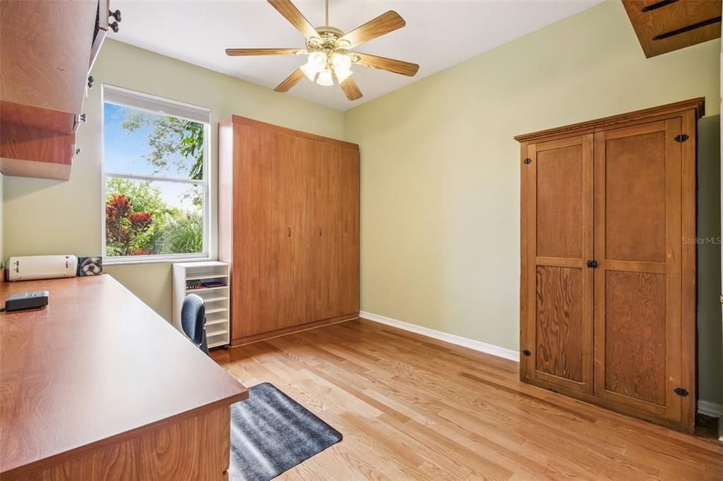 Active With Contract: $819,900 (5 beds, 3 baths, 3502 Square Feet)