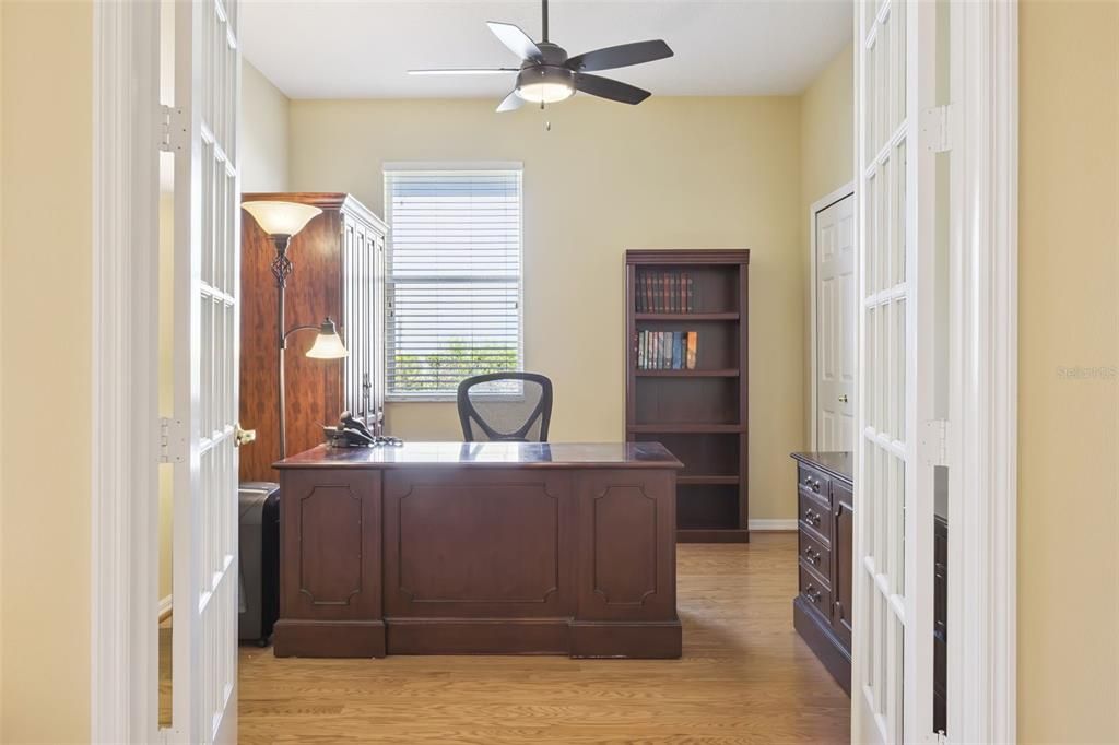 Active With Contract: $819,900 (5 beds, 3 baths, 3502 Square Feet)