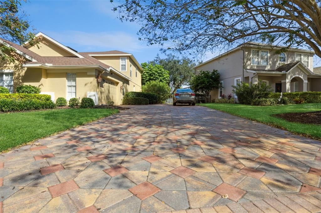 Active With Contract: $819,900 (5 beds, 3 baths, 3502 Square Feet)