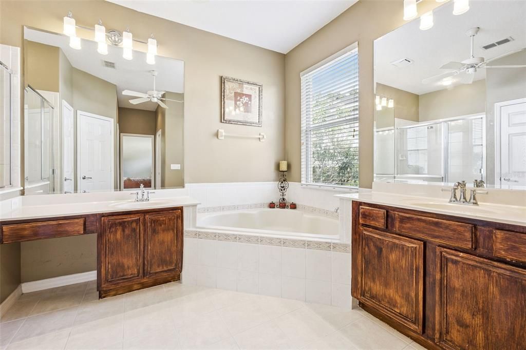 Active With Contract: $819,900 (5 beds, 3 baths, 3502 Square Feet)