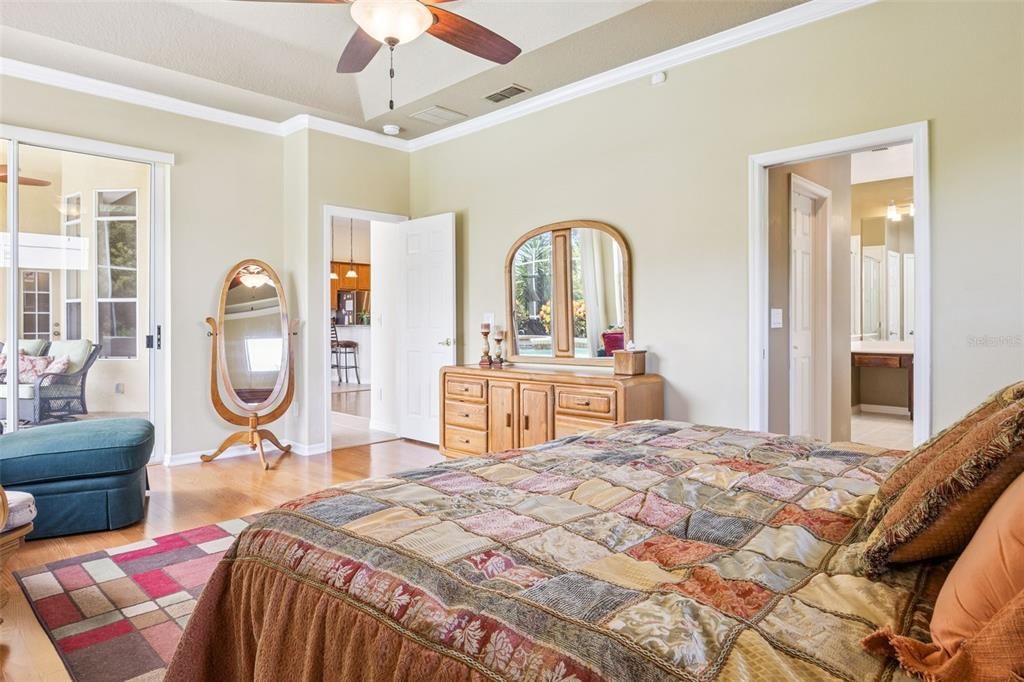 Active With Contract: $819,900 (5 beds, 3 baths, 3502 Square Feet)