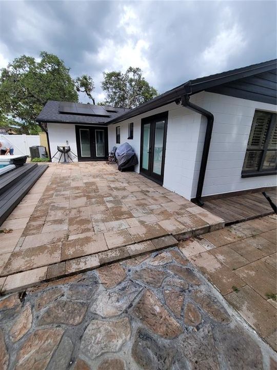 For Rent: $3,650 (3 beds, 2 baths, 1759 Square Feet)