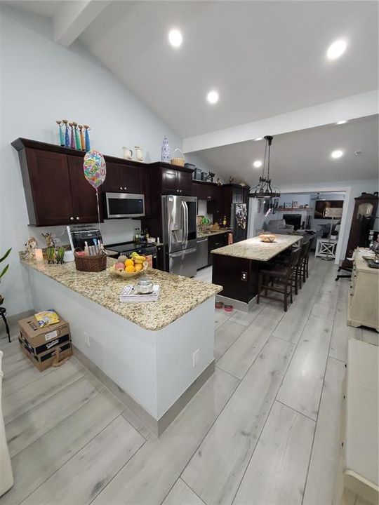 For Rent: $3,650 (3 beds, 2 baths, 1759 Square Feet)