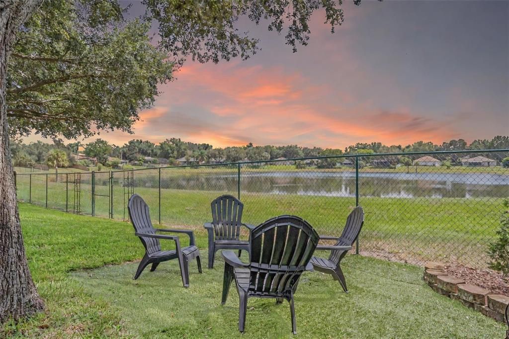 Active With Contract: $375,000 (4 beds, 2 baths, 2144 Square Feet)