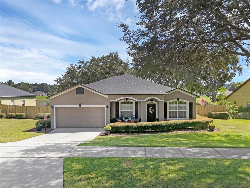 Active With Contract: $375,000 (4 beds, 2 baths, 2144 Square Feet)