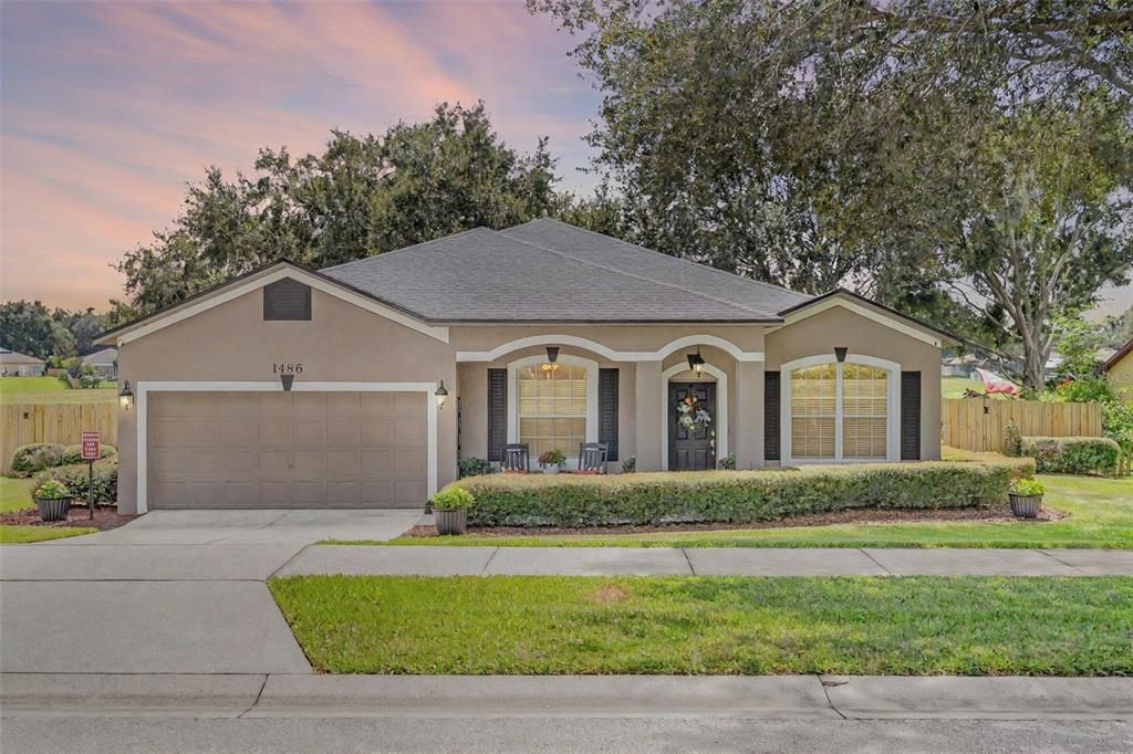 Active With Contract: $375,000 (4 beds, 2 baths, 2144 Square Feet)